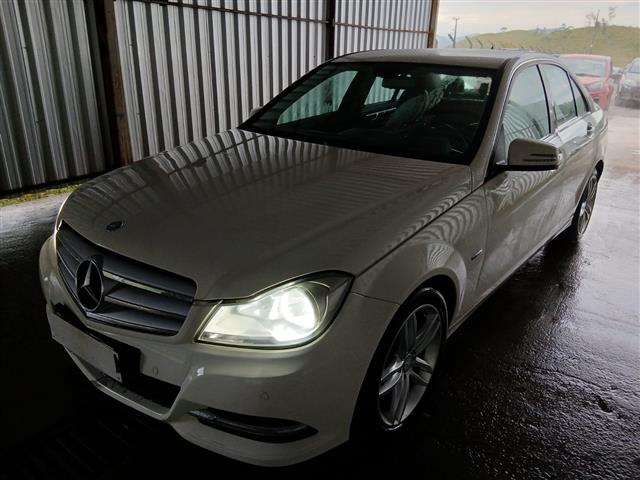 MERCEDES-BENZ C- 180 CGI 1.8 ANO 2012/2012 MERCEDES-BENZ C- 180 CGI 1.8 ANO 2012/2012
