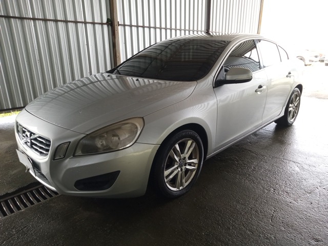 VOLVO S60 2.0 T5 DYNAMIC ANO 2011/2011 VOLVO S60 2.0 T5 DYNAMIC ANO 2011/2011